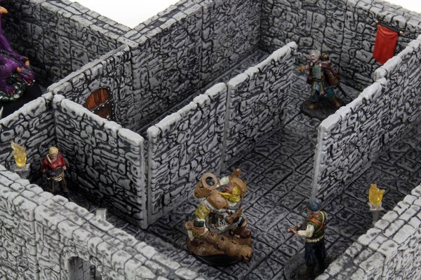 WarLock Tiles: Dungeon Tiles II - Full Height Stone Wall !!VORBESTELLUNG!!