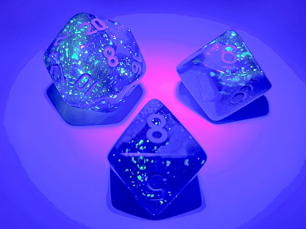 Chessex - Gemini® Polyhedral Blue-Blue/light blue Luminary™ 7-Die Set (Leuchtet im Dunkeln)