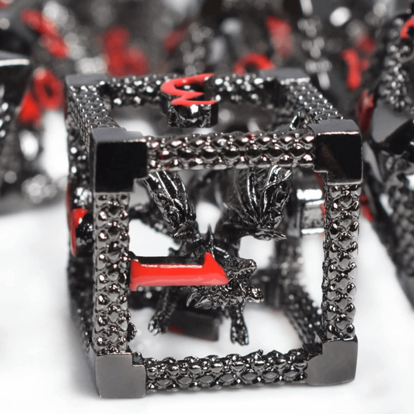 Würfelset "Metall" Hollow: Caged Dragon, schwarz-rot